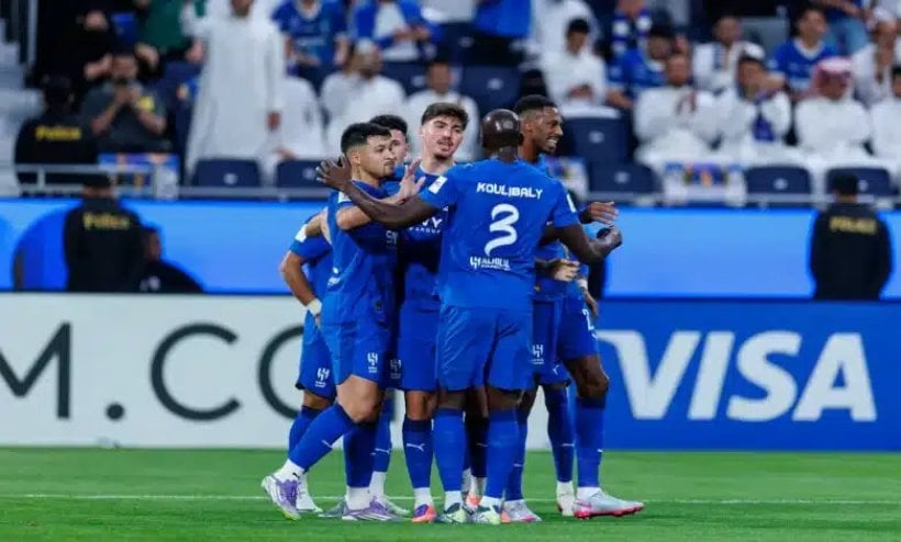 خطوة تفصل محترف الهلال عن الدوري التركي