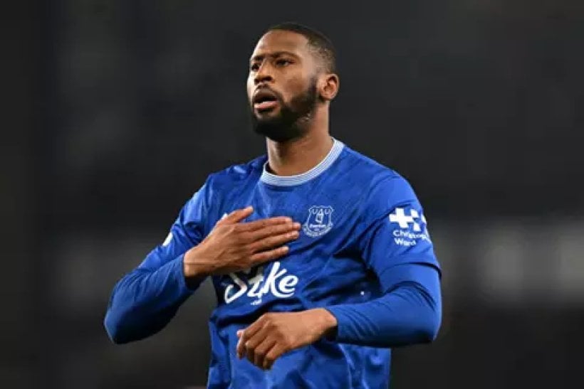 فيورنتينا يحسم صفقة بيتو ويتخلى عن انتظار زيركزي
