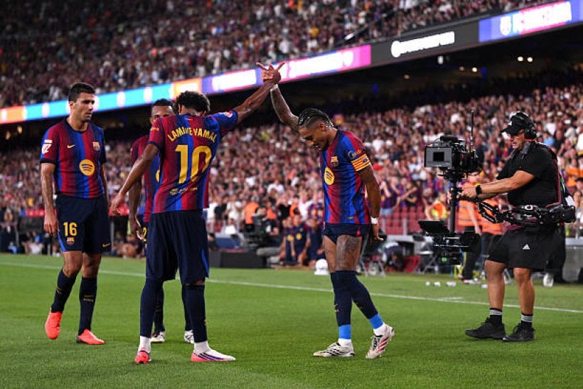 برشلونة يعتلي صدارة الدوري الإسباني بالفوز على رايو فاليكانو