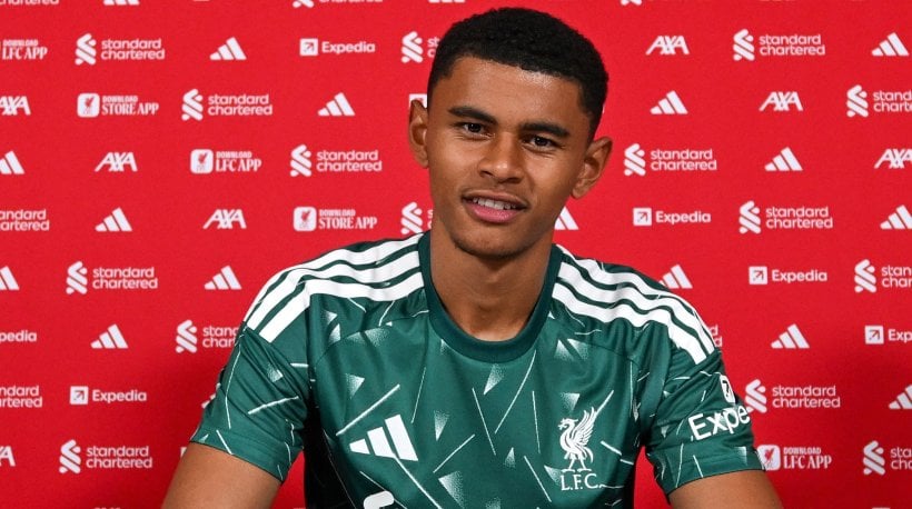 رسميًا: ليفربول يعلن التعاقد مع لوكا بروغمانس