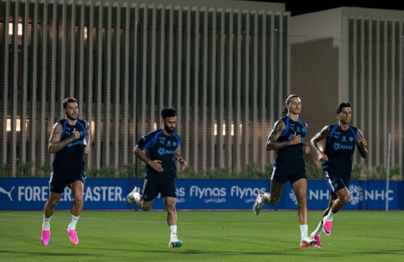 هل يوقع الهلال على صفقة دفاعية قبل غلق الميركاتو؟