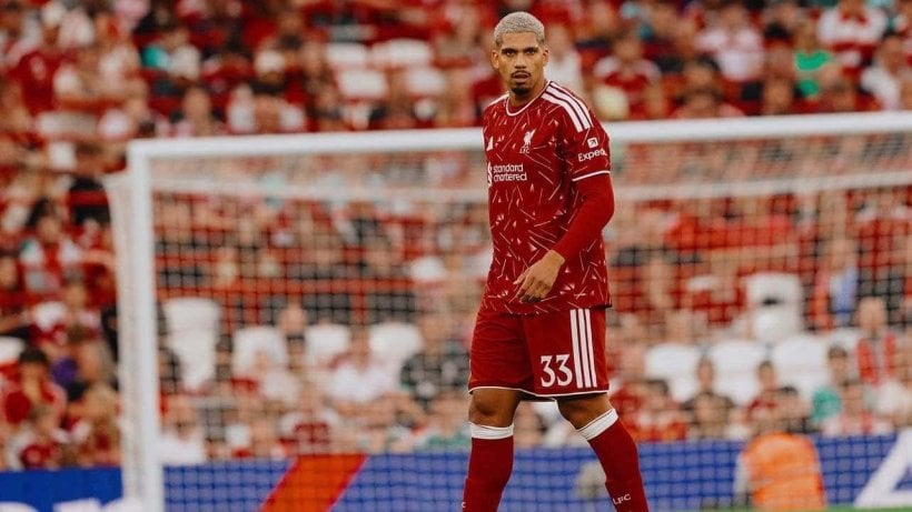 ليفربول يخطط لشراء عقد أراوخو من برشلونة