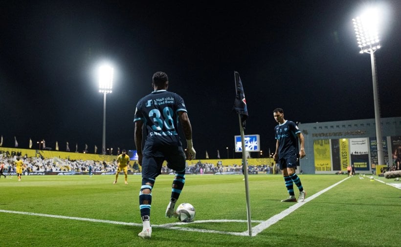 الهلال يكتسح التعاون بسداسية نظيفة ويتصدر ترتيب دوري روشن