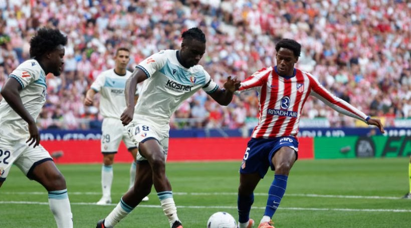 أتلتيكو مدريد يضرب أوساسونا برباعية قبل الديربي