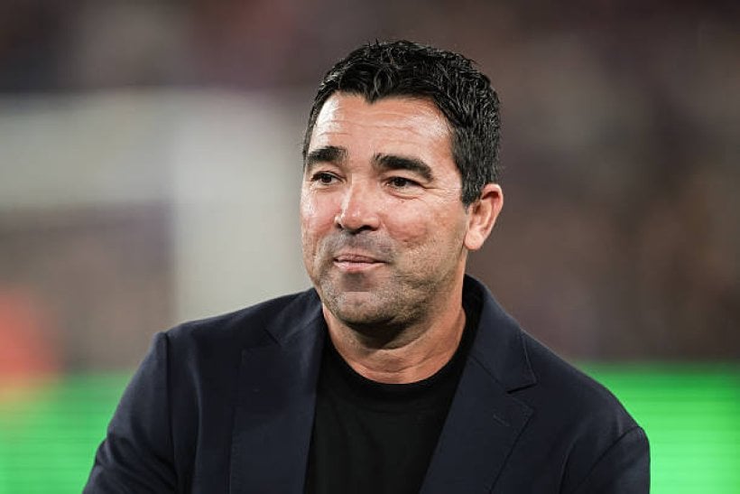 ديكو يحسم ملفًا مهمًا داخل برشلونة
