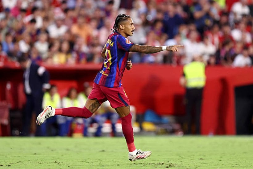 رافينيا يقطع 35 ألف كيلومتر في رحلة شاقة مع منتخب البرازيل