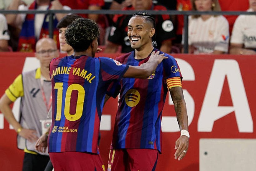 يامال ورافينيا يحطمان أرقام ثنائيات برشلونة