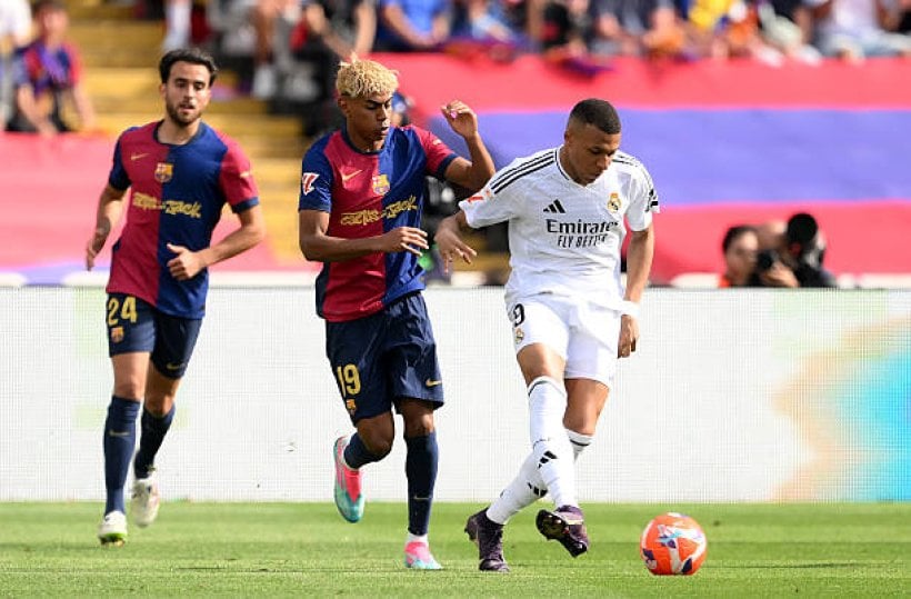 برشلونة يقلب موازين التاريخ ويتفوق على ريال مدريد في الليغا