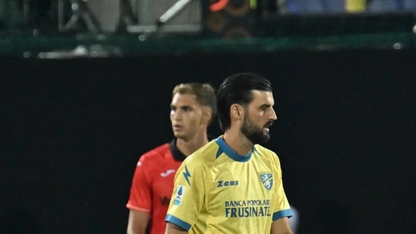رسميًا.. فروزينوني يعلن خضوع فلوريان جريليتش لجراحة بسبب الفتق