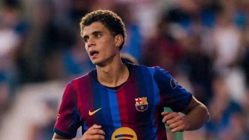 كيف وقع اختيار برشلونة على نجم الأهلي