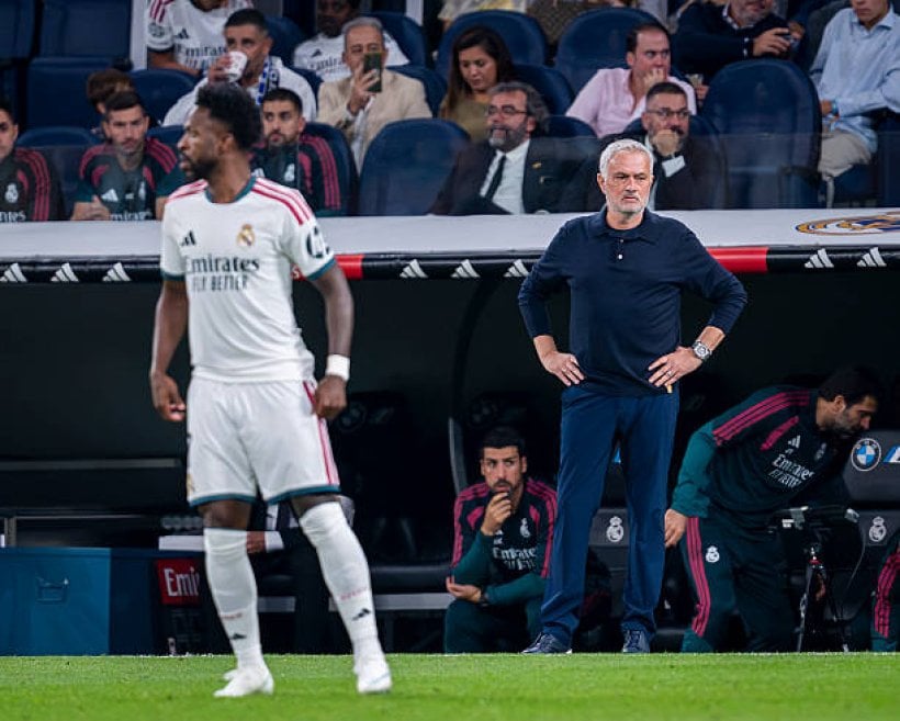 تقرير: مورينيو وفينيسيوس.. أزمة تتجاوز الطرد وتكشف مشاكل ريال مدريد