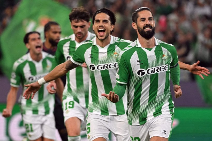 ريال بيتيس يهزم فينورد ويعمّق جراحه في دوري أبطال أوروبا