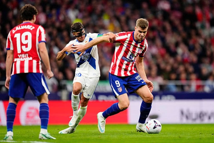 أتلتيكو مدريد يحقق فوزًا صعبًا أمام ديبورتيفو لاكورونيا