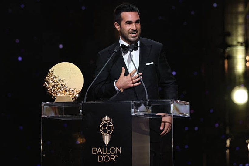 رسميًا: بيري روميو أفضل مدرب لفريق نسائي لعام 2026