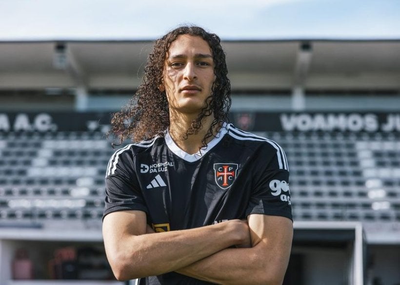 بنعيسى يحيى يقترب من الانضمام إلى منتخب الجزائر لأول مرة